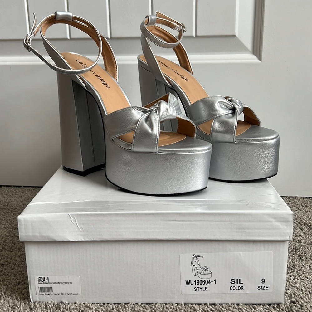 Unique Vintage Platform Heels
